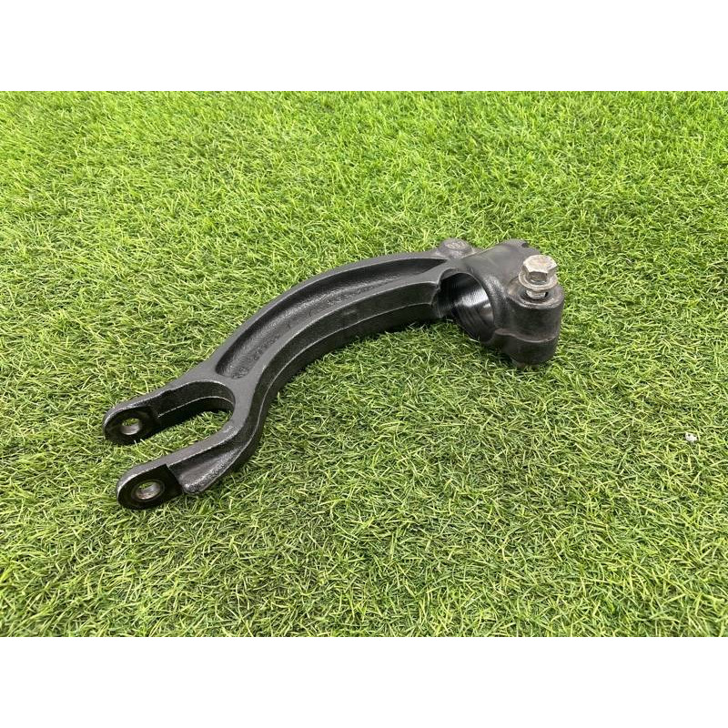 Вилка амортизатора (подвеска) AUDI A8 D4 2011 4,2 8R0413037B