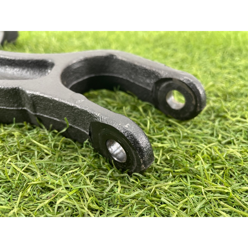 Вилка амортизатора (подвеска) AUDI A8 D4 2011 4,2 8R0413037B