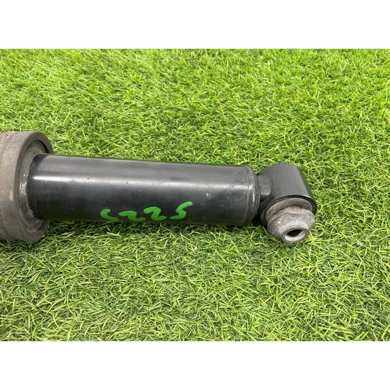 Амортизатор (подвеска) AUDI A8 D4 2011 4,2 4H0616001M