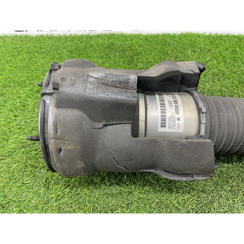 Амортизатор (подвеска) AUDI A8 D4 2011 4,2 4H0616002M