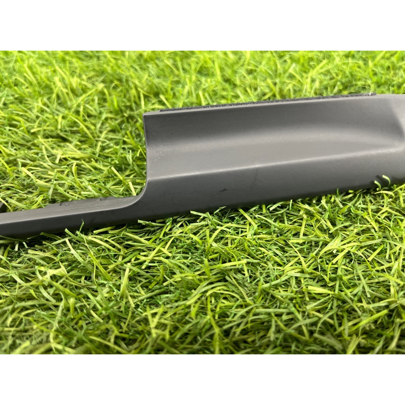 Накладка торпеды (салон) AUDI A4 B9 2017 2.0L 8W1857304A6PS