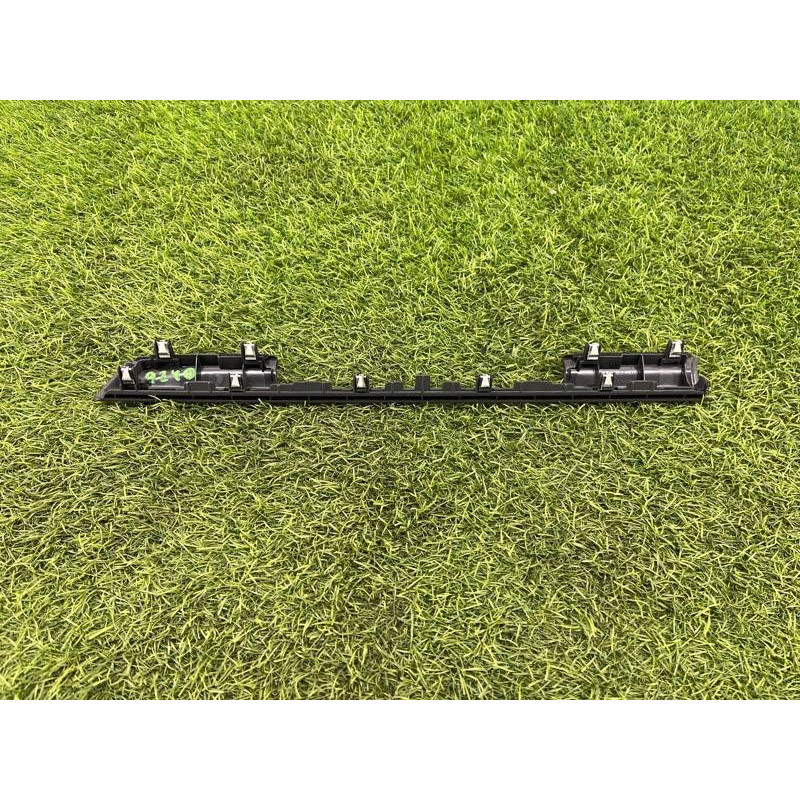 Накладка торпеды (салон) AUDI A4 B9 2017 2.0L 8W1857304A6PS