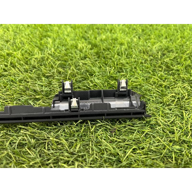 Накладка торпеды (салон) AUDI A4 B9 2017 2.0L 8W1857304A6PS