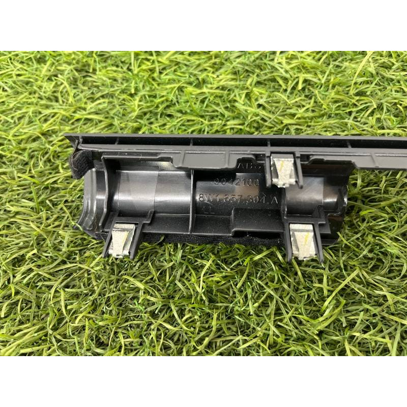 Накладка торпеды (салон) AUDI A4 B9 2017 2.0L 8W1857304A6PS