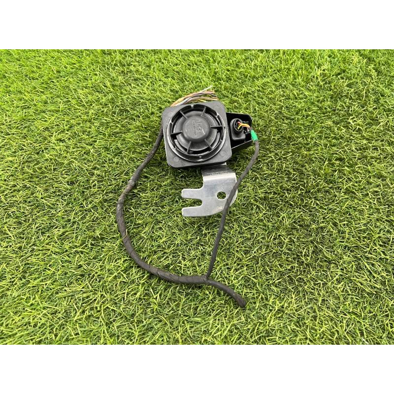 Сирена сигнализации (электрика) AUDI A4 B9 2017 2.0L 5Q0951605A