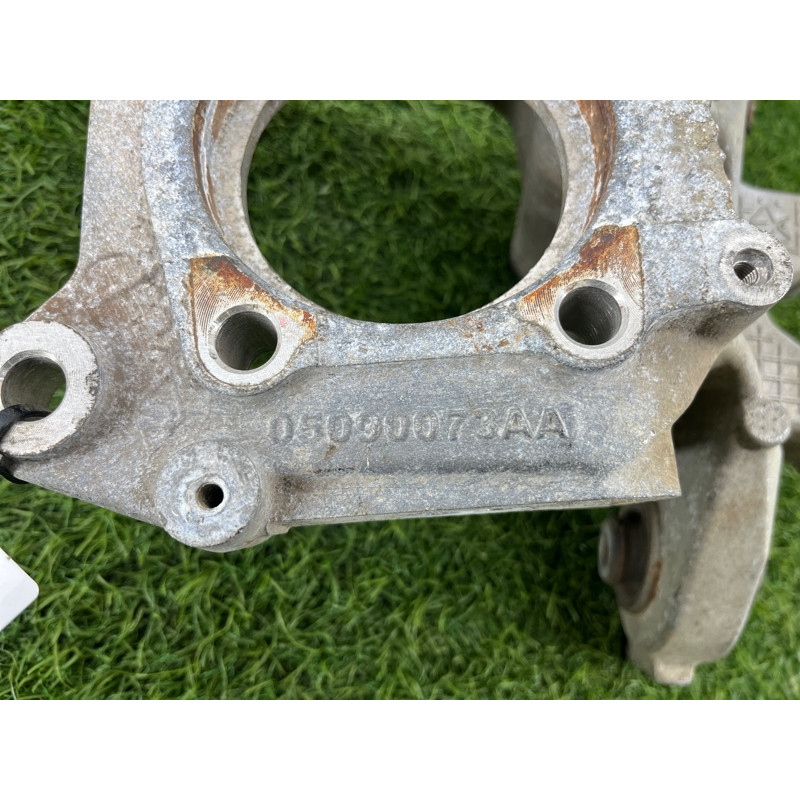 Цапфа подвески (подвеска) Jeep Cherokee KL 05090073aa