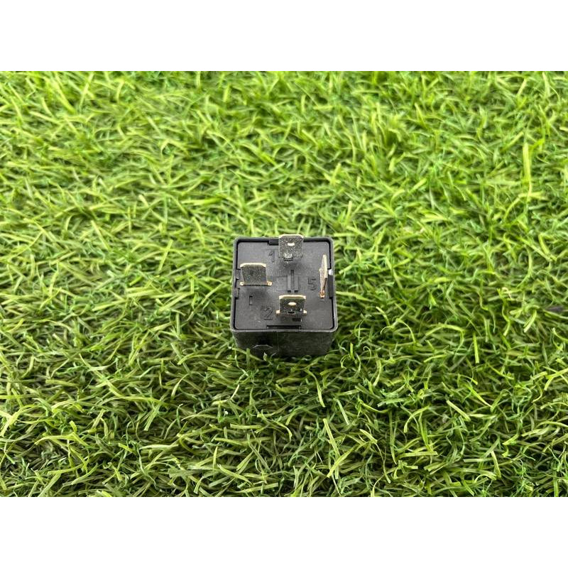 Реле (электрика) Volkswagen Passat B7 2014 1.8 4h0951253a