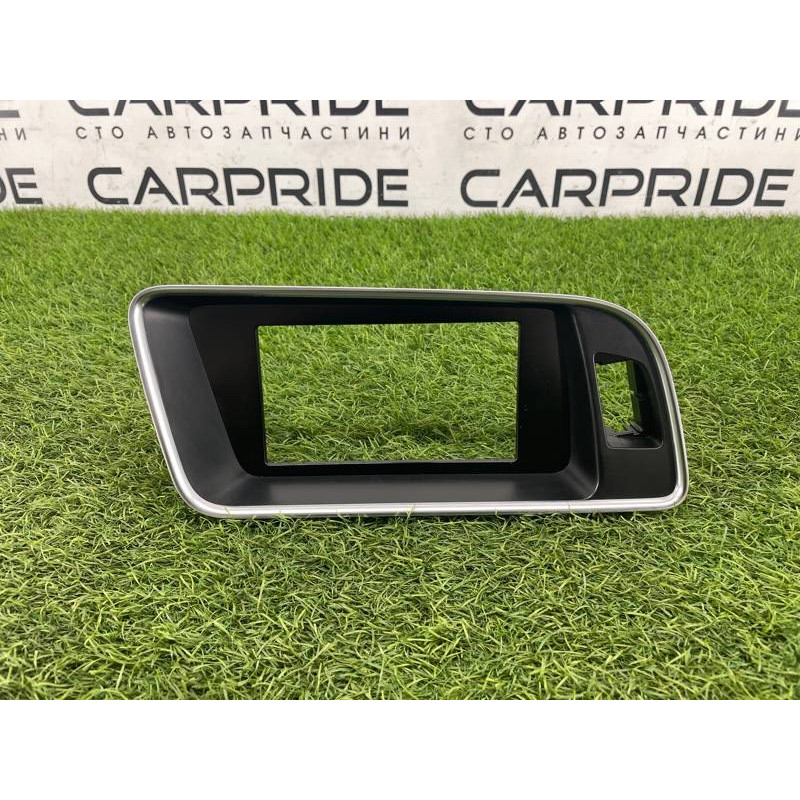 Накладка торпеды (салон) Audi Q5 8R 2012 3.2 CALB 8R1857186N3Q7