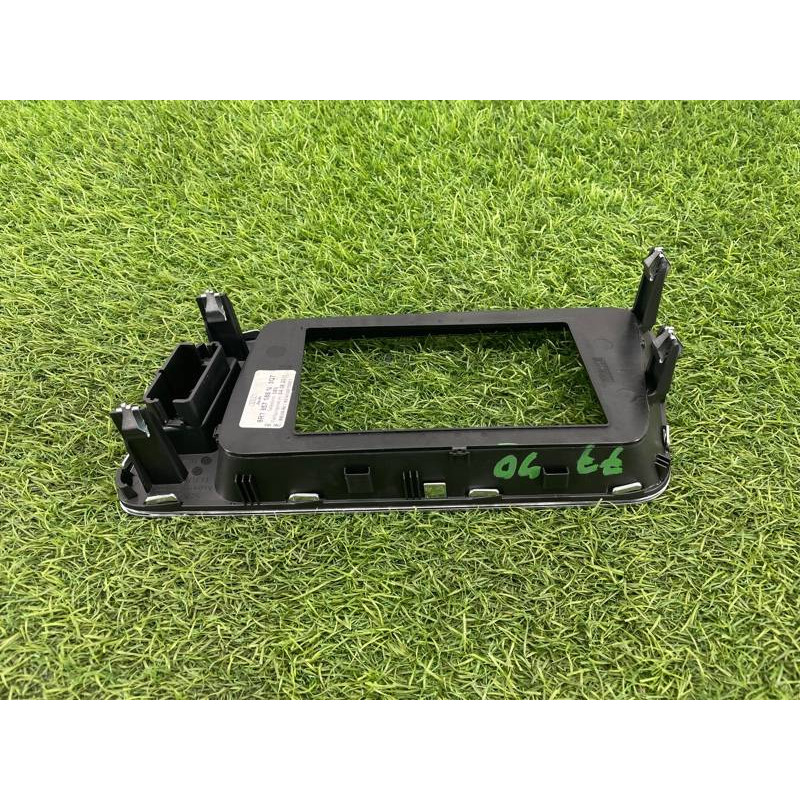 Накладка торпеды (салон) Audi Q5 8R 2012 3.2 CALB 8R1857186N3Q7