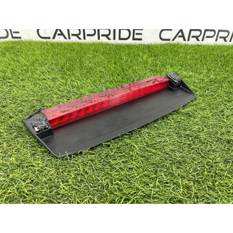 Повторитель стоп сигнала (оптика) AUDI A4 B9 2017 2.0L 8W5945097