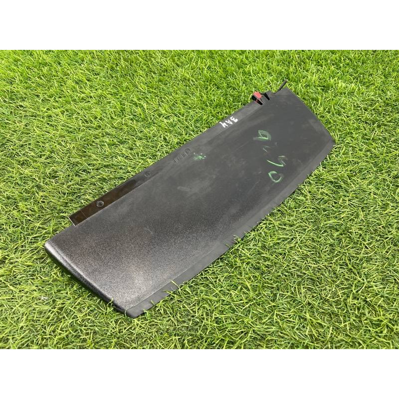 Повторитель стоп сигнала (оптика) AUDI A4 B9 2017 2.0L 8W5945097