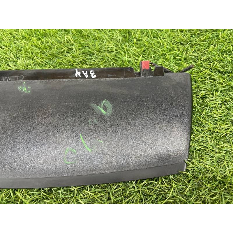 Повторитель стоп сигнала (оптика) AUDI A4 B9 2017 2.0L 8W5945097