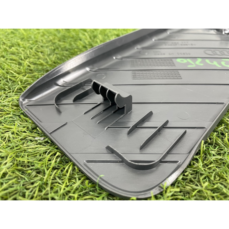 Педаль отдыха ноги (салон) AUDI A4 B9 2017 2.0L 8W1864777DS2