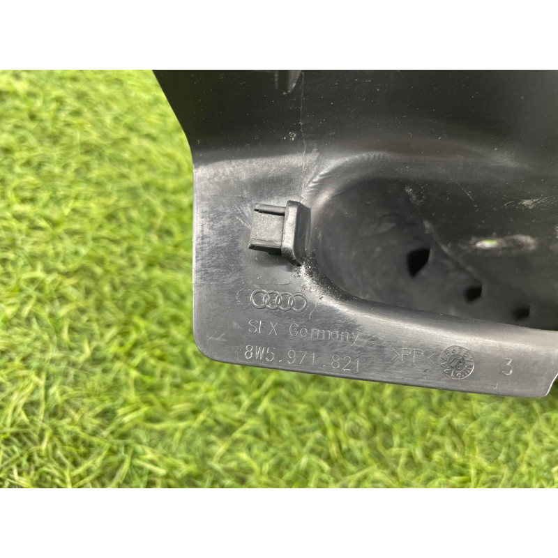 Накладка петли крышки багажника (салон) AUDI A4 B9 2017 2.0L 8W59718214PK