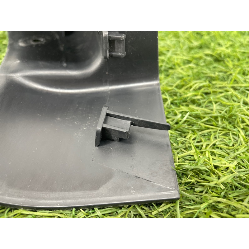 Накладка петли крышки багажника (салон) AUDI A4 B9 2017 2.0L 8W59718214PK