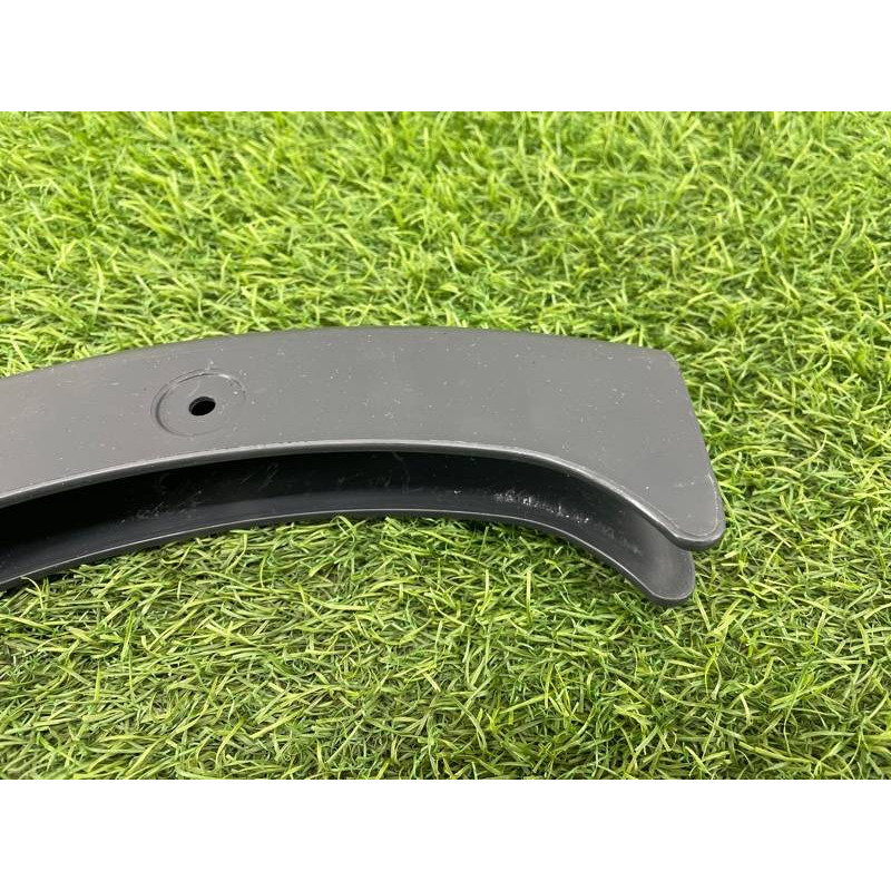 Накладка петли крышки багажника (салон) AUDI A4 B9 2017 2.0L 8W59718224PK