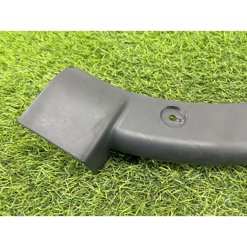 Накладка петли крышки багажника (салон) AUDI A4 B9 2017 2.0L 8W59718224PK