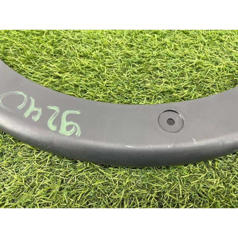 Накладка петли крышки багажника (салон) AUDI A4 B9 2017 2.0L 8W59718224PK