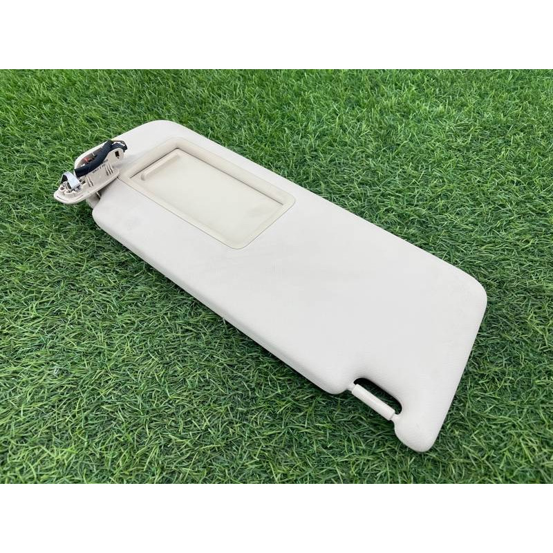 Козырек солнцезащитный (салон) AUDI A4 B9 2017 2.0L 8W0857552AMRS8