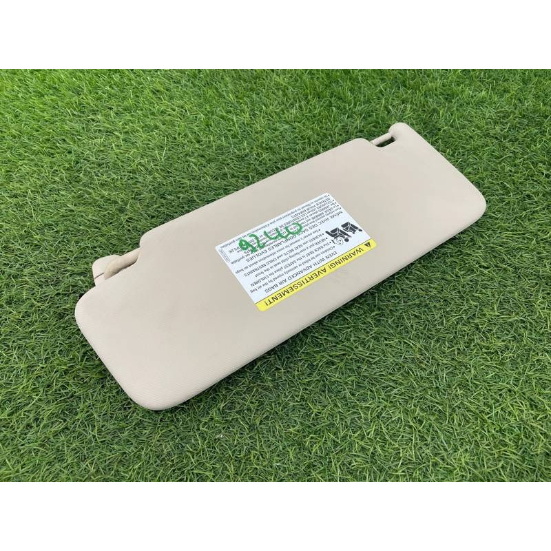 Козырек солнцезащитный (салон) AUDI A4 B9 2017 2.0L 8W0857552AMRS8