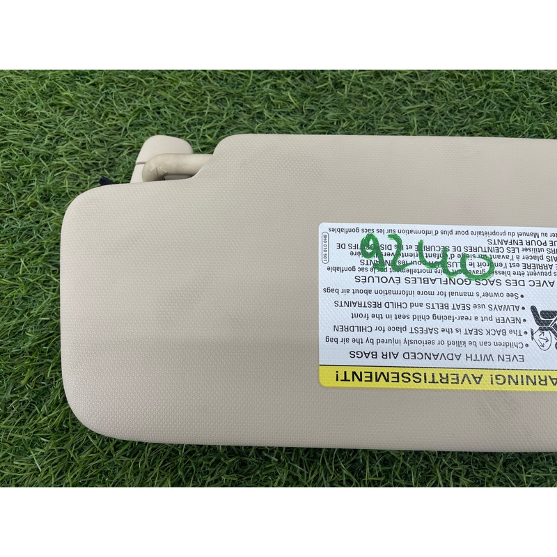 Козырек солнцезащитный (салон) AUDI A4 B9 2017 2.0L 8W0857552AMRS8