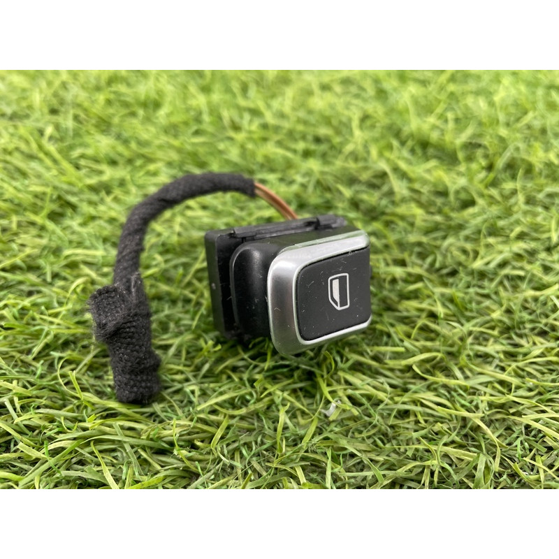 Кнопка стеклоподъемника (электрика / кнопки) AUDI A8 D4 2011 4,2 4H0959855A5PR