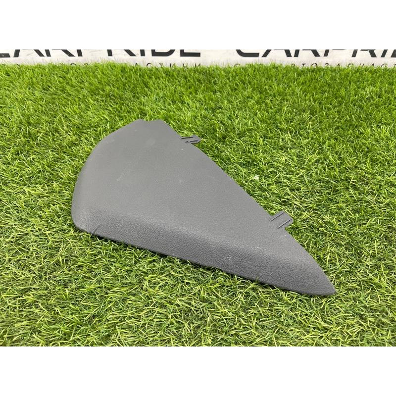 Накладка торпеды боковая (салон) AUDI A4 B9 2017 2.0L 8W0857086CDS2