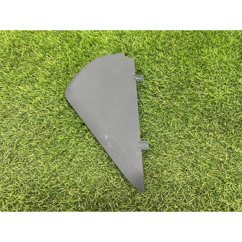 Накладка торпеды боковая (салон) AUDI A4 B9 2017 2.0L 8W0857086CDS2