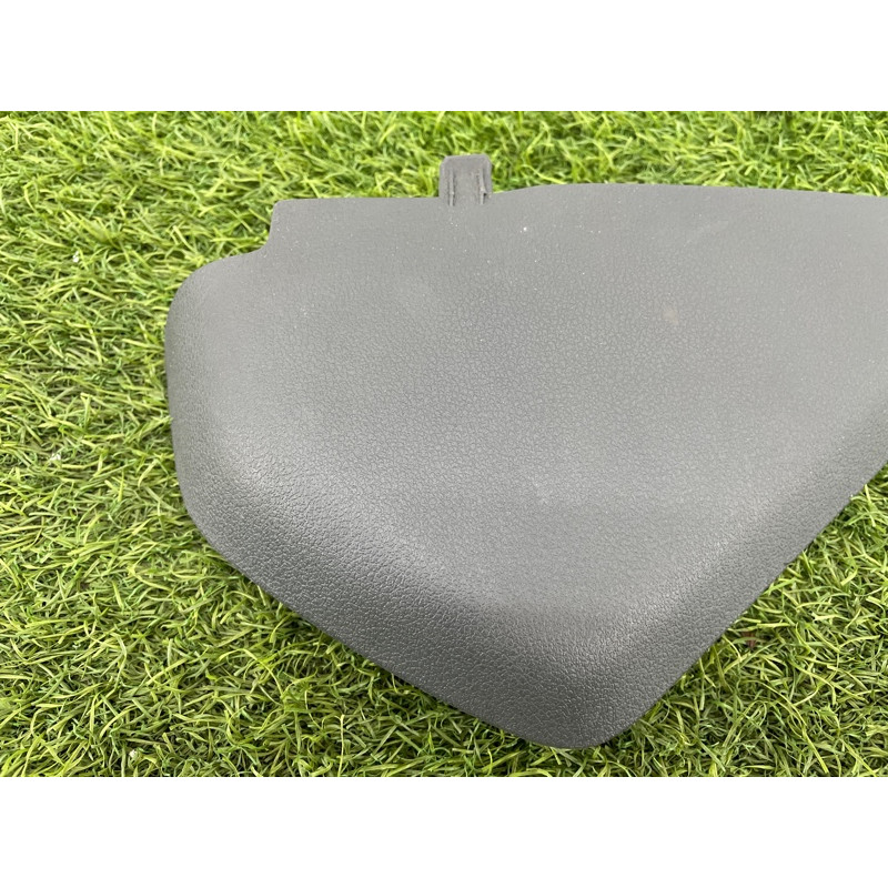 Накладка торпеды боковая (салон) AUDI A4 B9 2017 2.0L 8W0857086CDS2