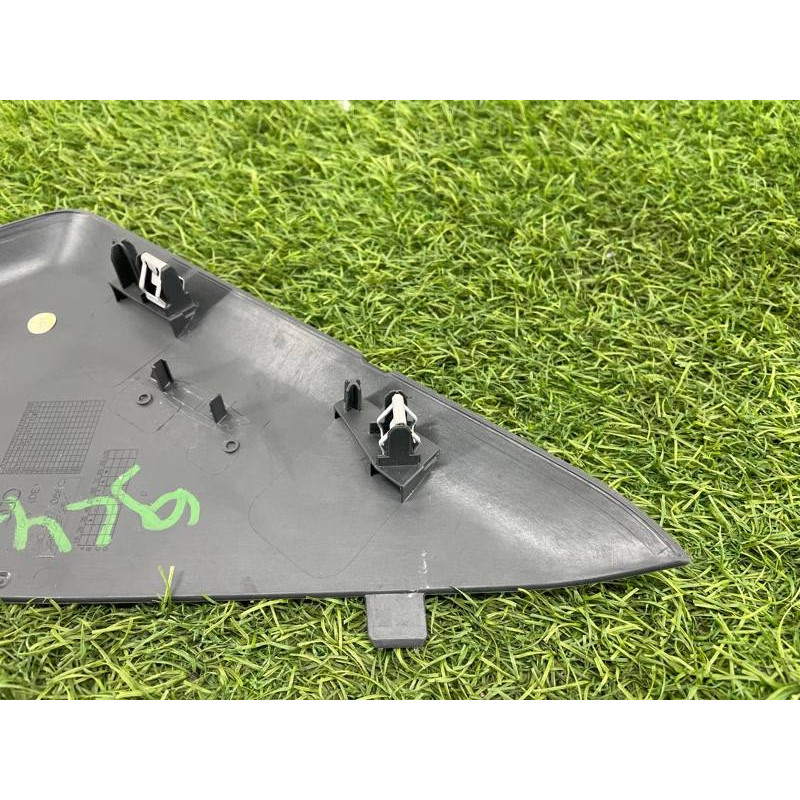 Накладка торпеды боковая (салон) AUDI A4 B9 2017 2.0L 8W0857086CDS2