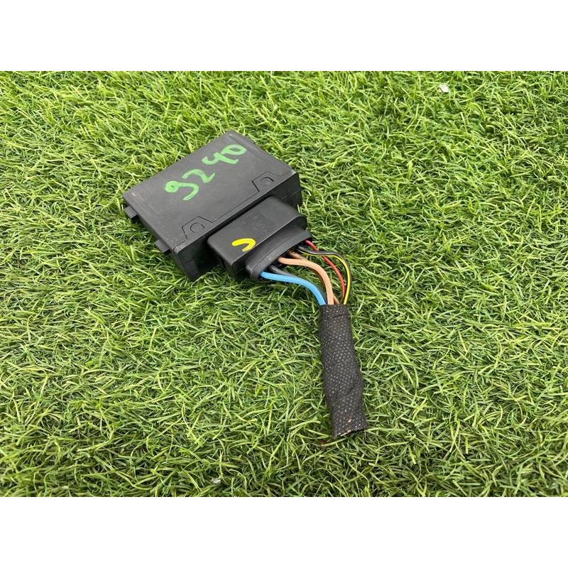 Блок управления топливным насосом (электрика / блок управления) AUDI A4 B9 2017 2.0L 8W0906093D