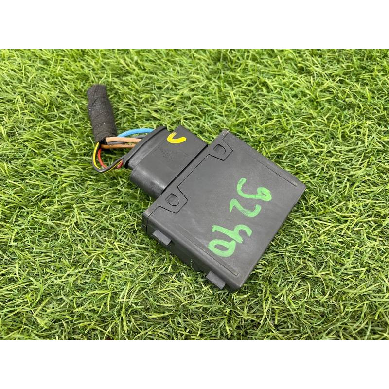 Блок управления топливным насосом (электрика / блок управления) AUDI A4 B9 2017 2.0L 8W0906093D