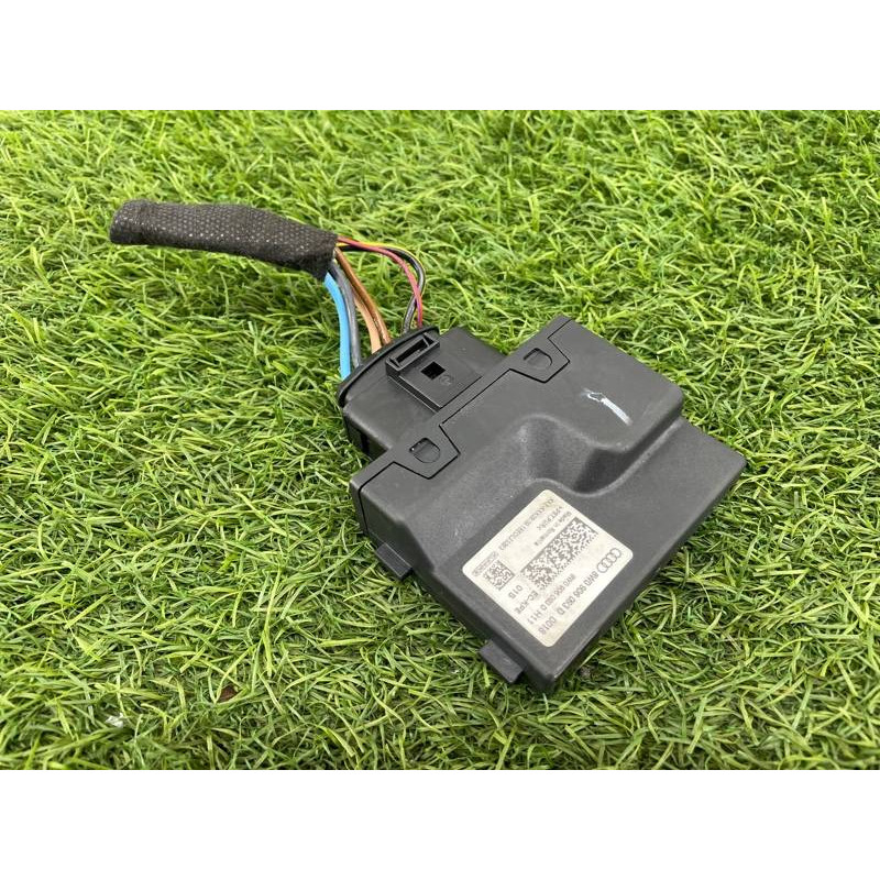 Блок управления топливным насосом (электрика / блок управления) AUDI A4 B9 2017 2.0L 8W0906093D