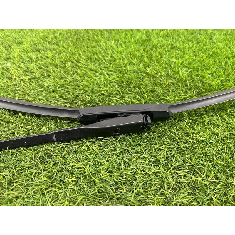 Поводок дворника (кузов и элементы) AUDI A4 B9 2017 2.0L 8W19554071P9