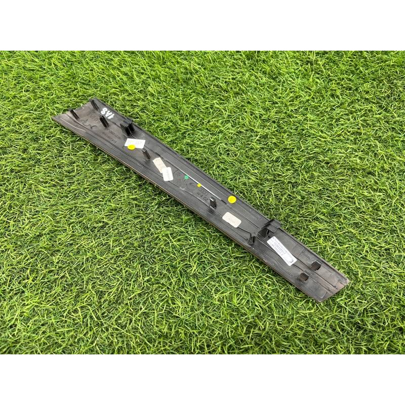 Декоративна накладка карти дверей (салон) AUDI A8 D4 2011 4,2 4H0867419A1WV