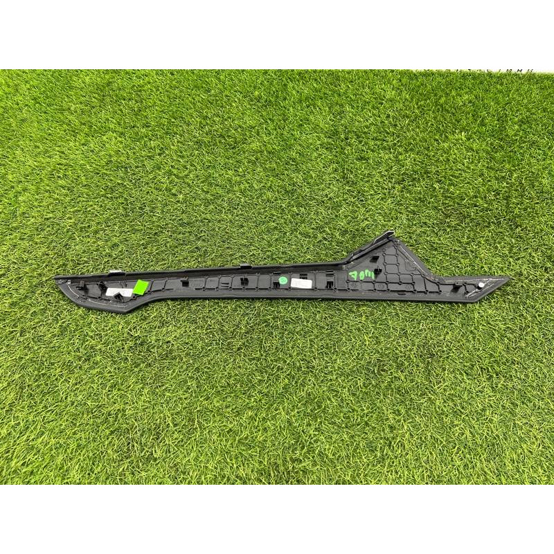 Накладка центральной консоли (салон) Audi A5 F5 2019 2.0 TFSI 8W1863305C38M