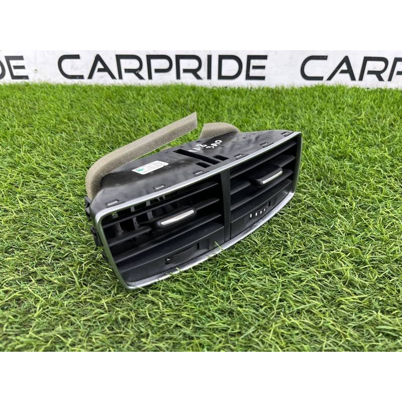 Дефлектор воздуховода (салон) AUDI A8 D4 2011 4,2 4H0819203AWVF