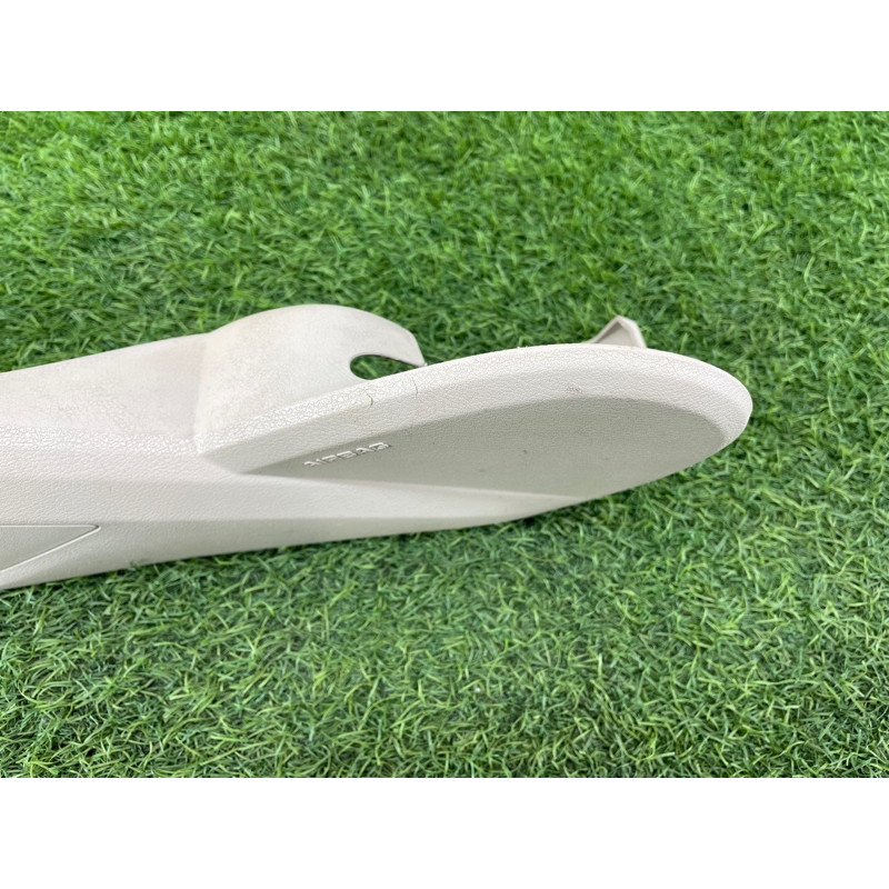 Накладка сидения (салон) AUDI A4 B9 2017 2.0L 8W0881325PCE3