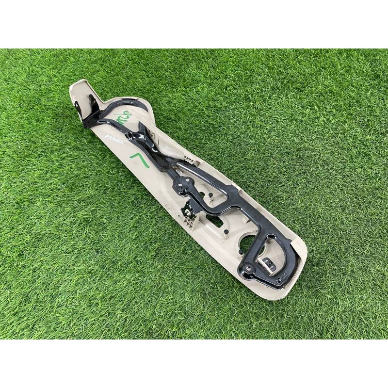 Накладка сидения (салон) AUDI A4 B9 2017 2.0L 8W0881325PCE3