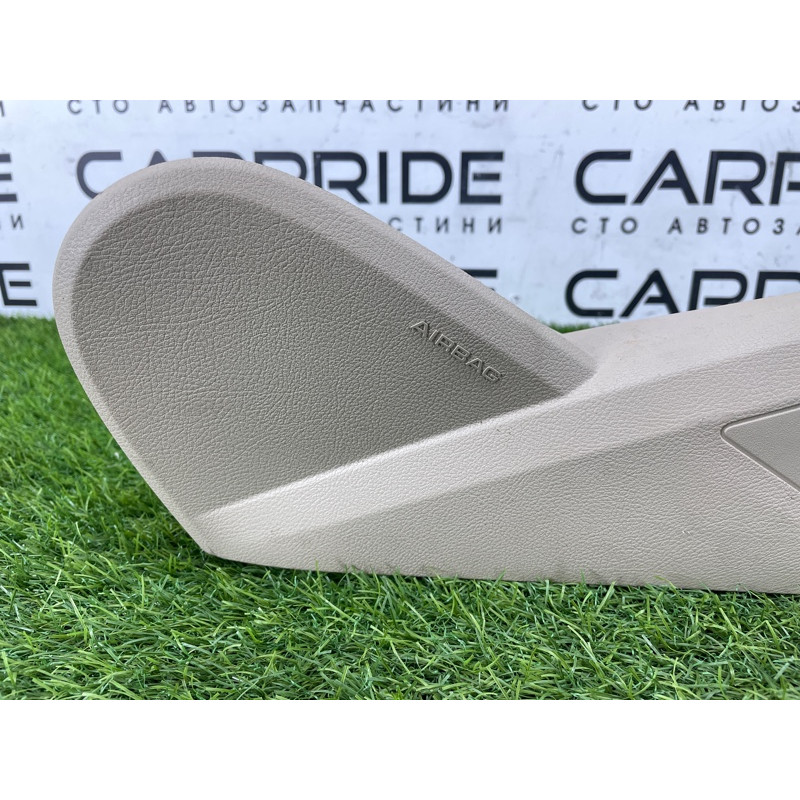 Накладка сидения (салон) AUDI A4 B9 2017 2.0L 8W0881326QCE3