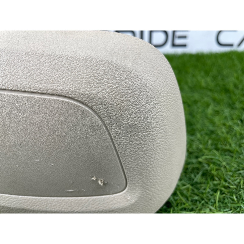 Накладка сидения (салон) AUDI A4 B9 2017 2.0L 8W0881326QCE3