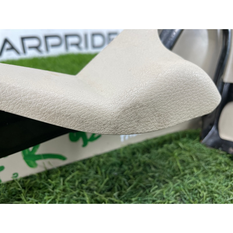 Накладка сидения (салон) AUDI A4 B9 2017 2.0L 8W0881326QCE3