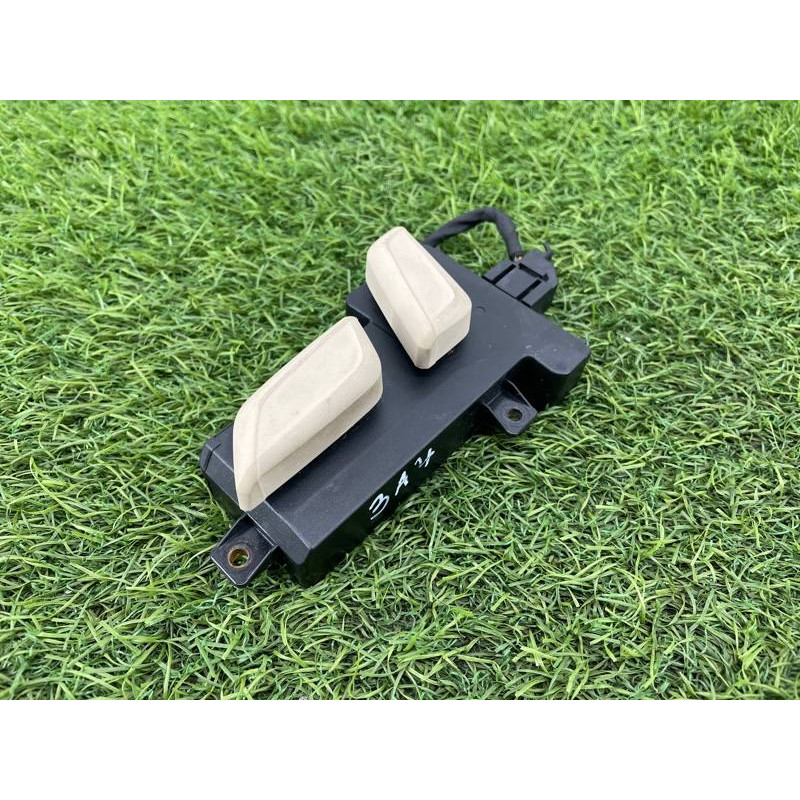 Кнопка регулировки сиденья (электрика / кнопки) AUDI A4 B9 2017 2.0L 8W0959747A