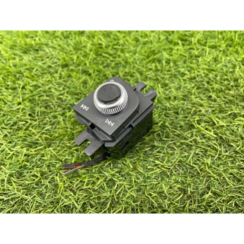 Кнопки мультимедиа (электрика / кнопки) Audi A5 F5 2019 2.0 TFSI 8W1919616