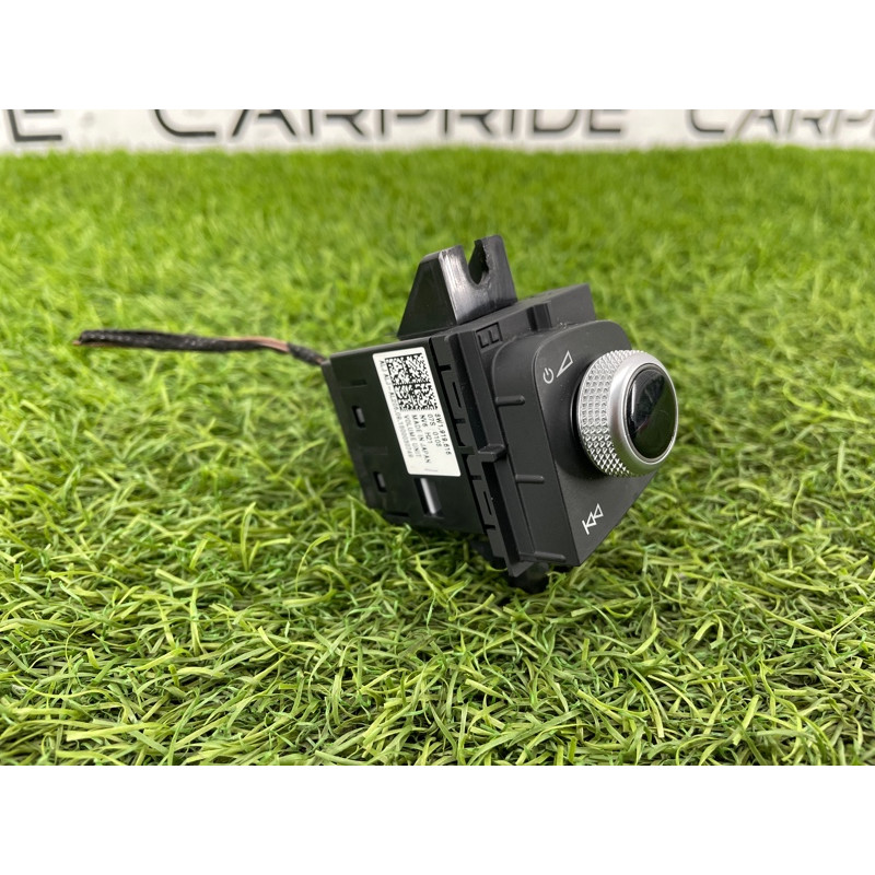 Кнопки мультимедиа (электрика / кнопки) Audi A5 F5 2019 2.0 TFSI 8W1919616