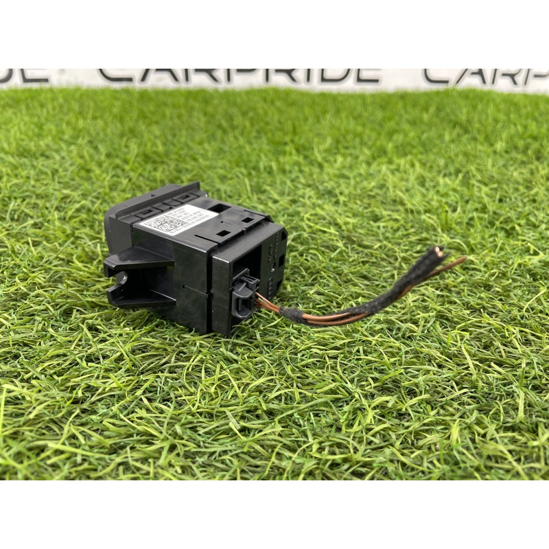 Кнопки мультимедиа (электрика / кнопки) Audi A5 F5 2019 2.0 TFSI 8W1919616