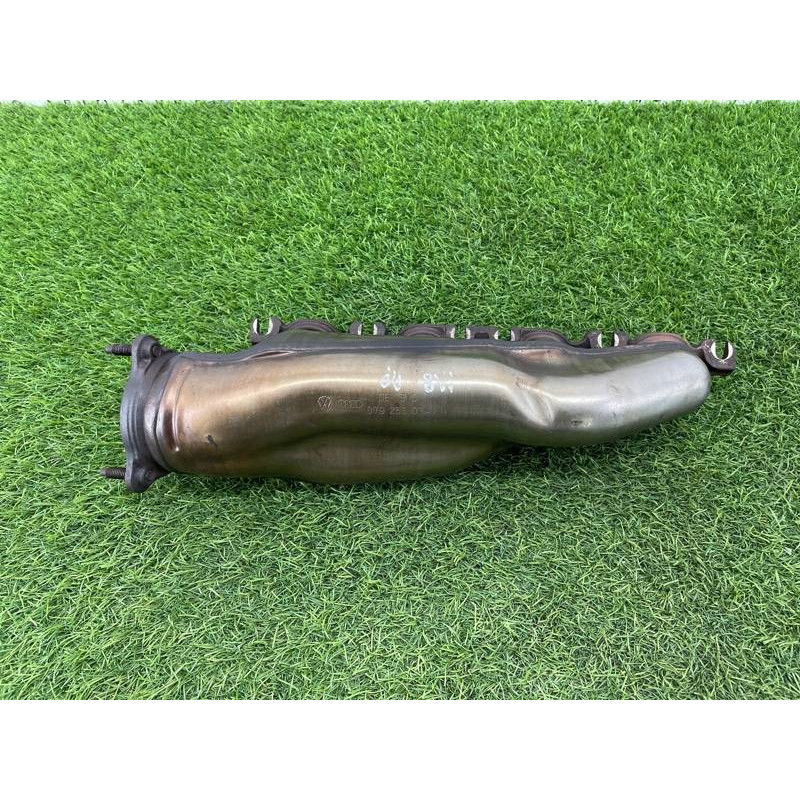 Коллектор выпускной (выпускная система) AUDI A8 D4 2011 4,2 079253034AQ