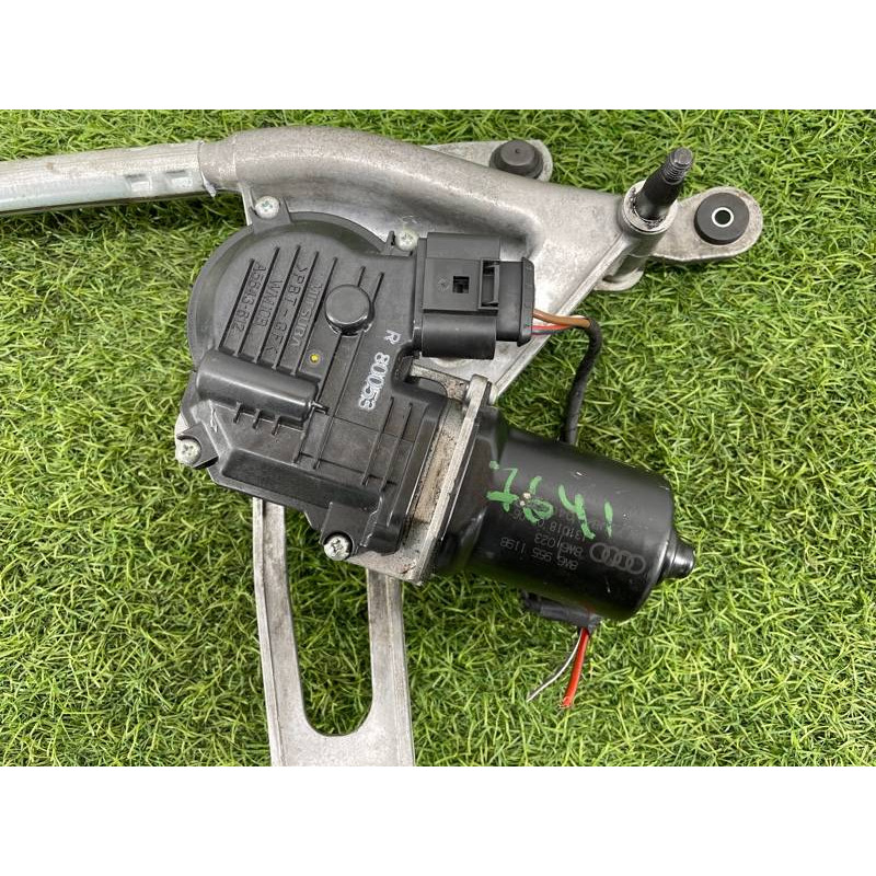 Трапеция дворников (кузов и элементы) Audi A5 F5 2019 2.0 TFSI 8W6955023D