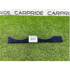 Накладка под фару