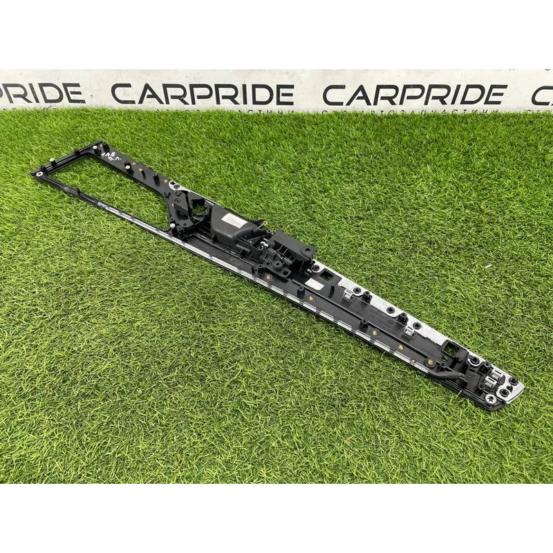 Декоративна накладка карти дверей (салон) AUDI A8 D4 2011 4,2 4H4867085V58